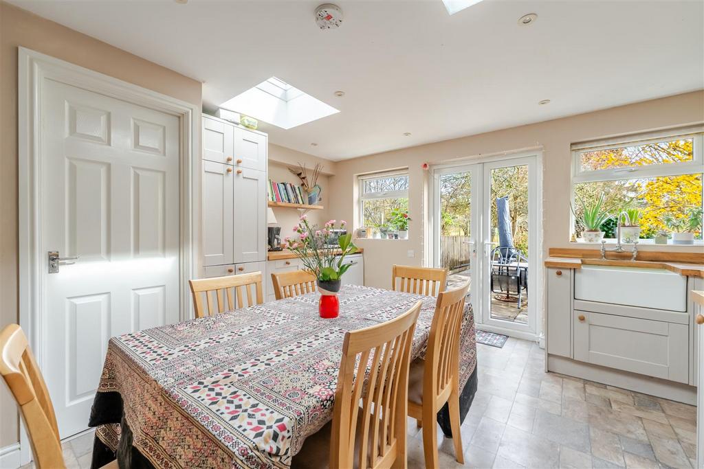 5 The Cottages, Station Road Wrington BS40 5 LH -22