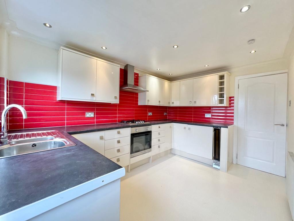 Oakwood Drive, Beith kitchen photo