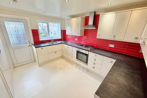 3 bedroom end of terrace house for sale, Oakwood Drive, Beith