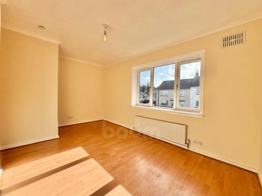 Oakwood Drive, Beith bedroom two