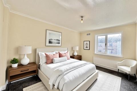 3 bedroom end of terrace house for sale, Oakwood Drive, Beith
