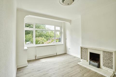 undefined, Chigwell Road, IG8