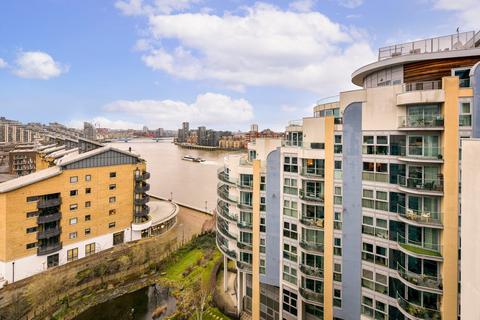 1 bedroom flat to rent, Bridges Court Road, London, SW11