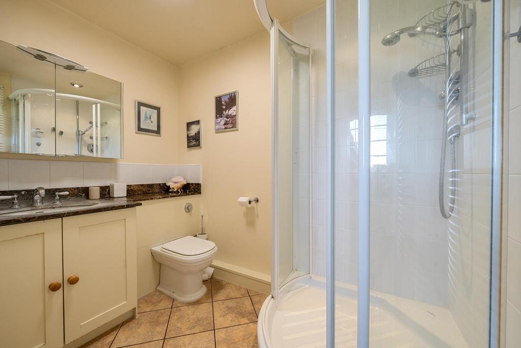 En Suite Shower Room