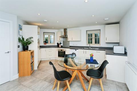 3 bedroom end of terrace house for sale, Flanders Close, Bicester
