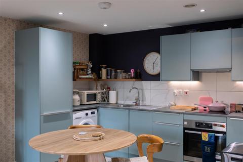 undefined, Goldcrest Close, Daventry