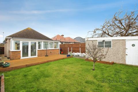 3 bedroom bungalow for sale, Tynewydd Road, Denbighshire LL18