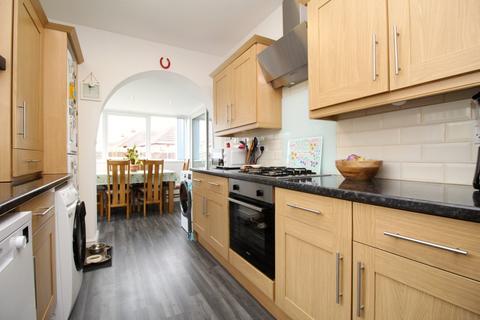 3 bedroom bungalow for sale, Tynewydd Road, Denbighshire LL18