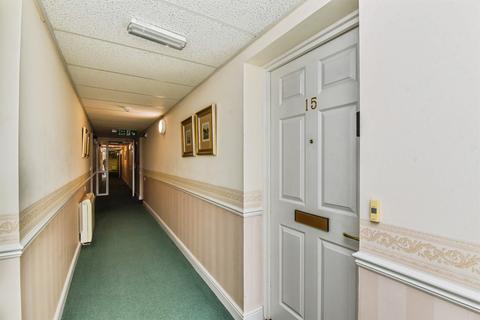 undefined, New Park Street, Devizes