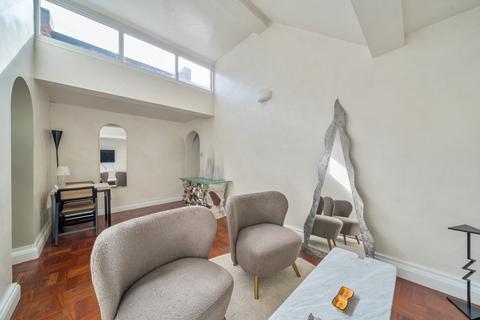 1 bedroom flat for sale, Frogmore, Putney, London, SW18