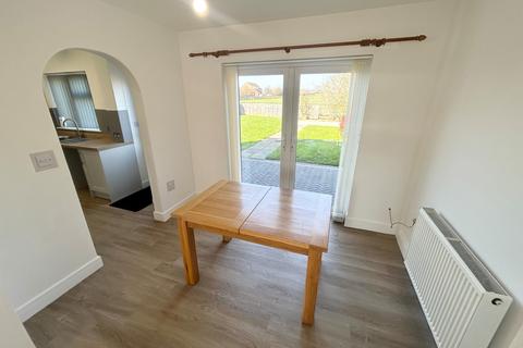 undefined, Dovecliff Crescent , Stretton DE13