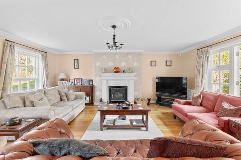 6 bedroom detached house for sale, Ellesborough Road, Aylesbury HP22