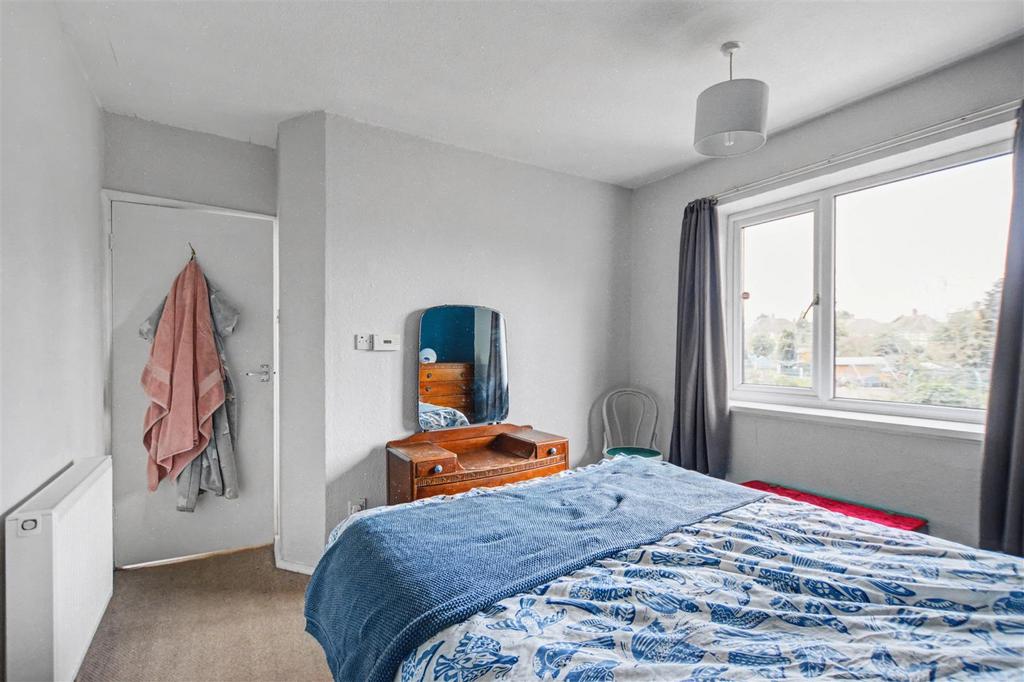 Bedroom 2 2.jpeg