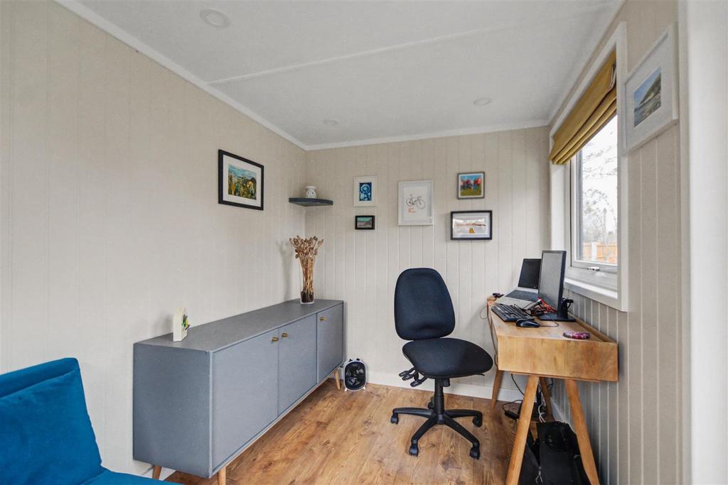 Garden Office 1.jpeg