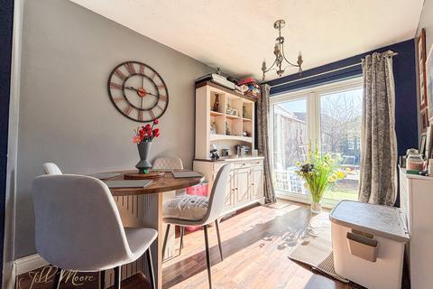 3 bedroom semi-detached house for sale, Thornbridge, Washington NE38