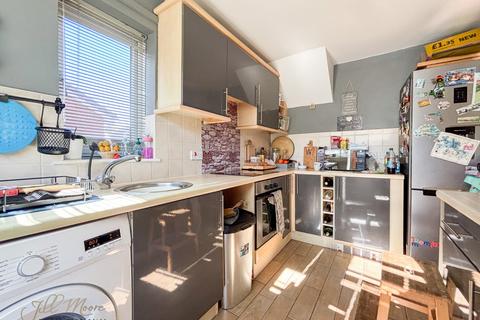3 bedroom semi-detached house for sale, Thornbridge, Washington NE38