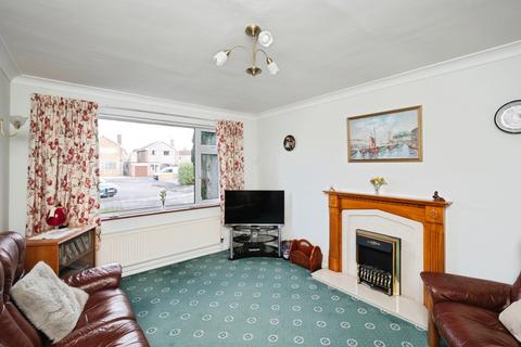 3 bedroom detached house for sale, Norwich Close, Mansfield Woodhouse, Mansfield, Nottinghamshire, NG19