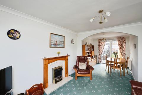 3 bedroom detached house for sale, Norwich Close, Mansfield Woodhouse, Mansfield, Nottinghamshire, NG19