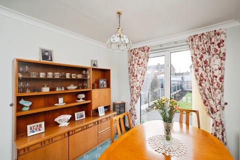3 bedroom detached house for sale, Norwich Close, Mansfield Woodhouse, Mansfield, Nottinghamshire, NG19