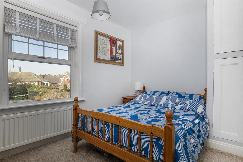 Bramleys Estate Agents - Warburton - Emley (5).jpg