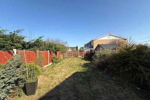 2 bedroom semi-detached house for sale, Newfield Drive, Castlefields, Shrewsbury, Shropshire, SY1