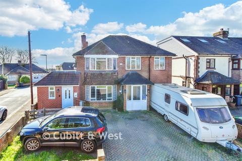 6 bedroom detached house for sale, Elmleigh Road, Havant PO9