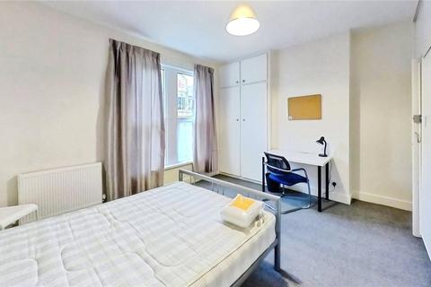 4 bedroom house to rent, Francis Avenue, Hampshire PO4