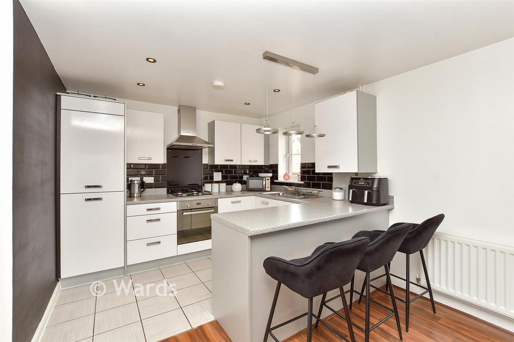 Kitchen/ Living Area
