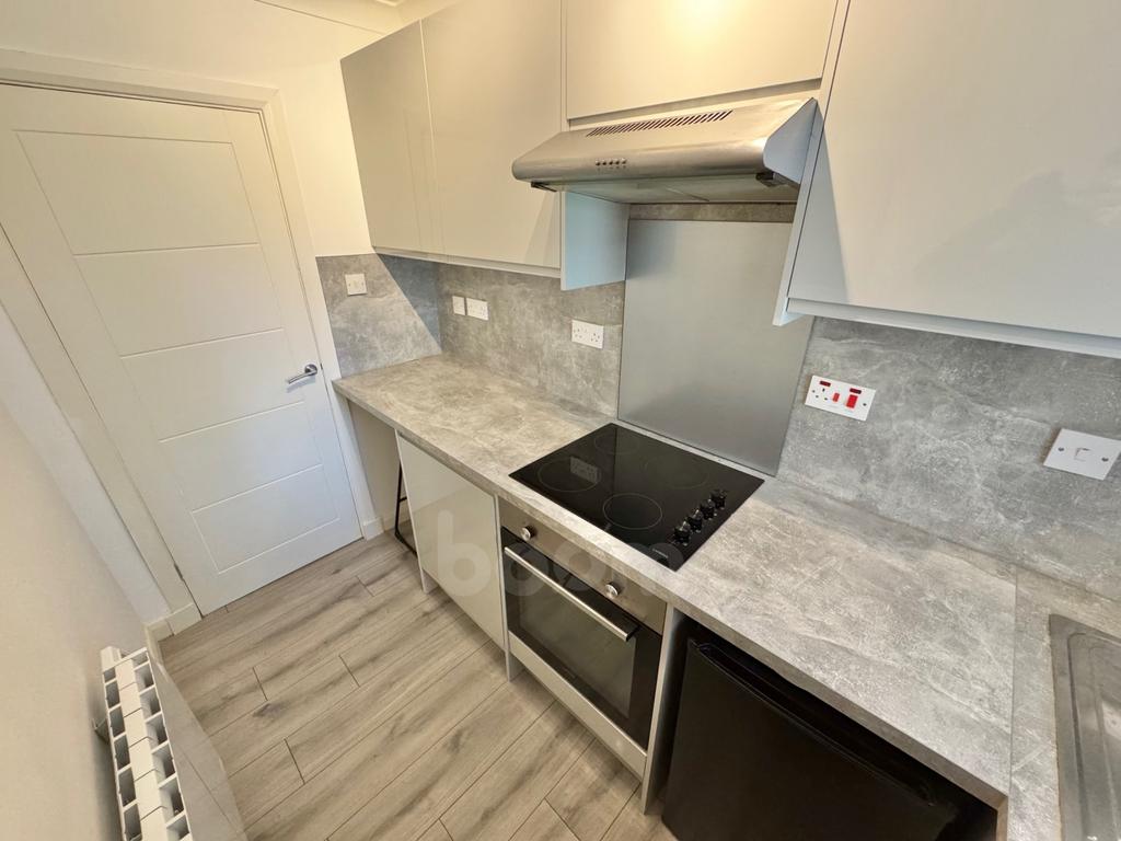 Main Street, Glengarnock kitchen photo