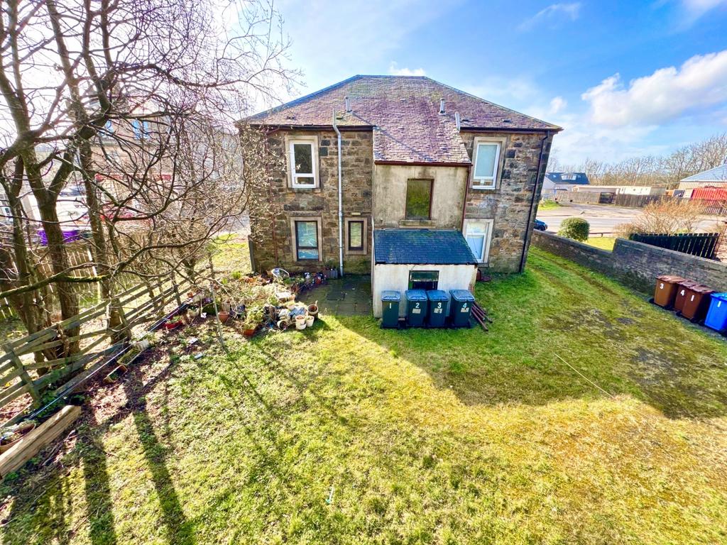 Main Street, Glengarnock rear garden