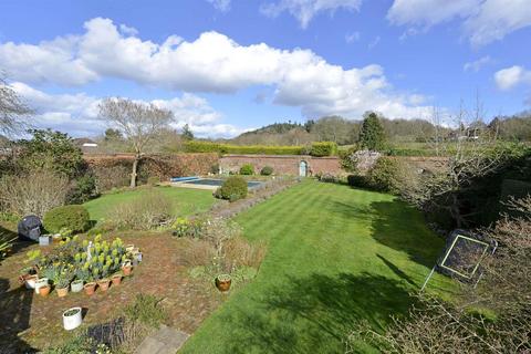 5 bedroom detached house for sale, Cranleigh Road, Wonersh