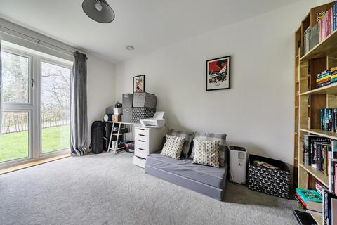 2 bedroom flat for sale, Woodbrooke House, 46 New House Farm Drive, Northfield, B31
