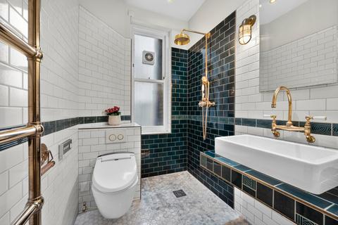 1 bedroom flat for sale, Lanark Mansions, 14 Lanark Road, London
