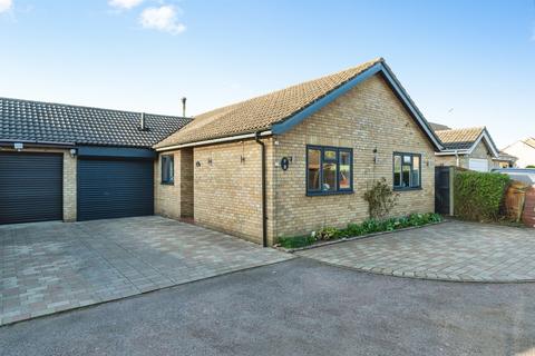 3 bedroom bungalow for sale, Dexter Close, Doddington, March