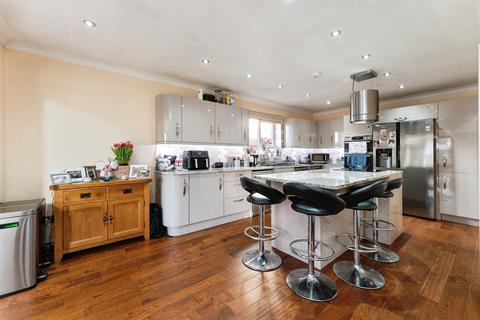3 bedroom bungalow for sale, Dexter Close, Doddington, March