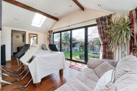 3 bedroom bungalow for sale, Dexter Close, Doddington, March