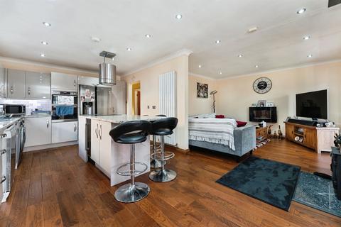 3 bedroom bungalow for sale, Dexter Close, Doddington, March