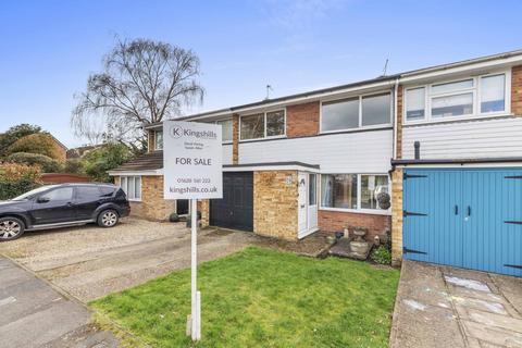 Dedmere Court, Marlow, Buckinghamshire, SL7 1PL