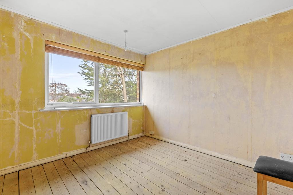 26 Dedmere Court, SL7 1 PL (LOW RES)-4