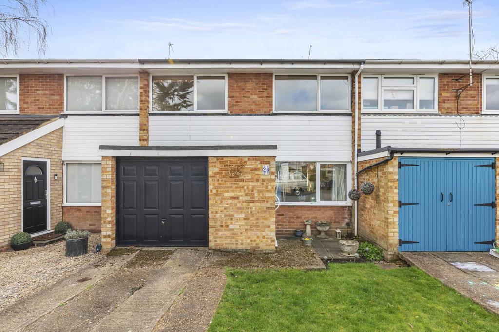 26 Dedmere Court, SL7 1 PL (LOW RES)-13