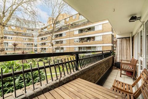 3 bedroom flat for sale, Endell Street, London WC2H