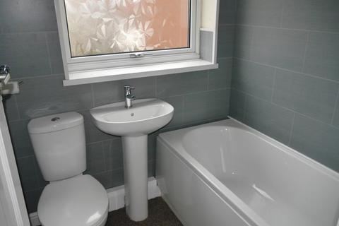 3 bedroom semi-detached house to rent, St Aidans Avenue, Blackburn, Lancashire