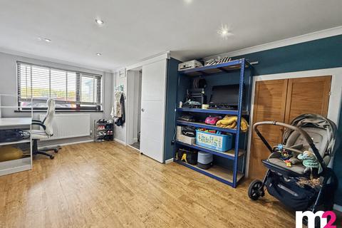 3 bedroom end of terrace house for sale, William Morris Drive, Newport NP19