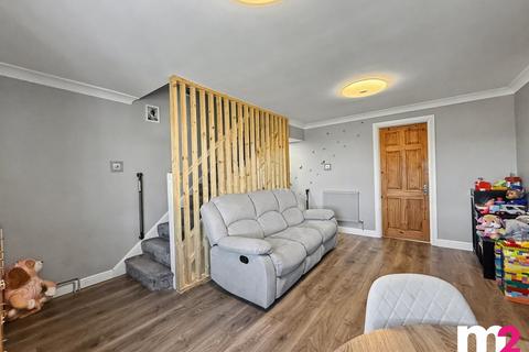 3 bedroom end of terrace house for sale, William Morris Drive, Newport NP19