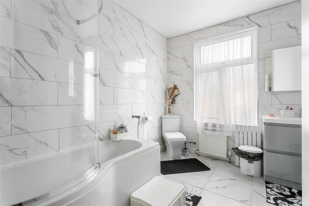 1002202613 TILS 9 Thackeray Avenue  N17 9 DT 004.jp