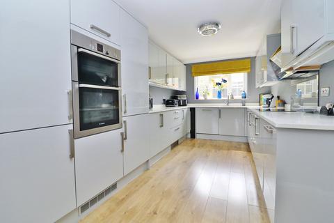 4 bedroom detached house for sale, Marlborough Gardens, Southampton SO30