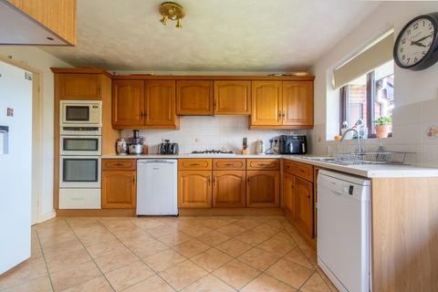 4 bedroom detached house for sale, Bramley Close, Sandford