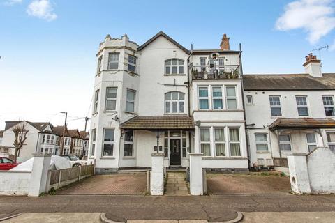 2 bedroom flat for sale, Cromer Lodge, Cromer Road, Southend-on-Sea, Essex, SS1