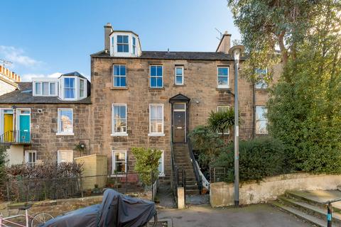 44 Waverley Place, Abbeyhill, Edinburgh, EH7 5SA