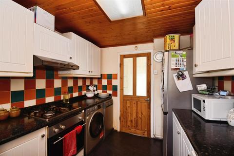 3 bedroom terraced house for sale, Beaconsfield Street, Hull